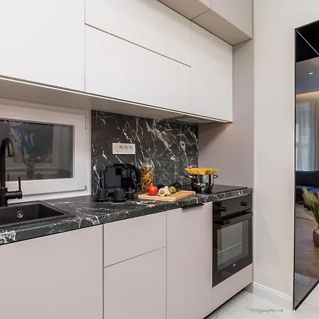 Luxury Number 1 Apartments Rijeka Exterior photo