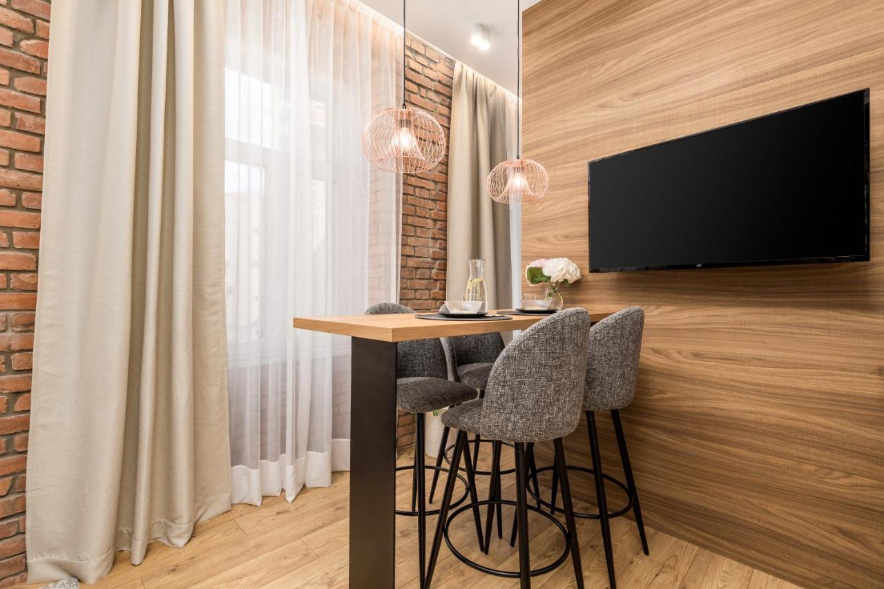 Luxury Number 1 Apartment