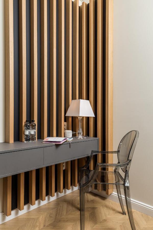 Luxury Number 1 Apartment