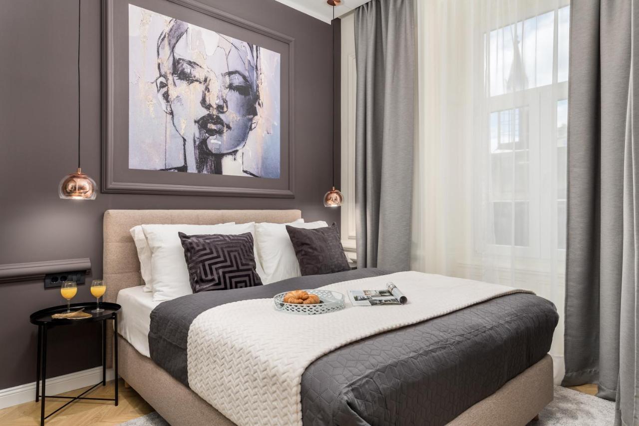 Apartment Luxury Number 1 *