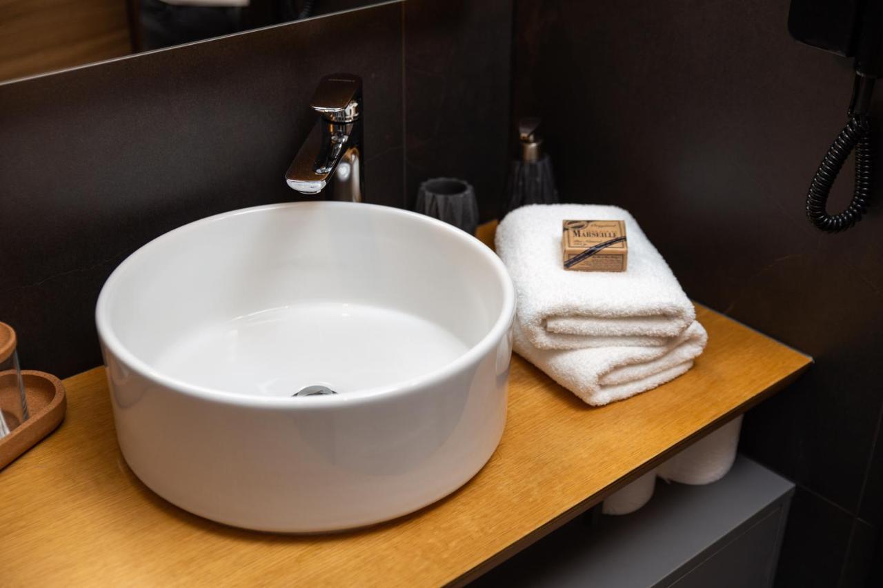 Luxury Number 1